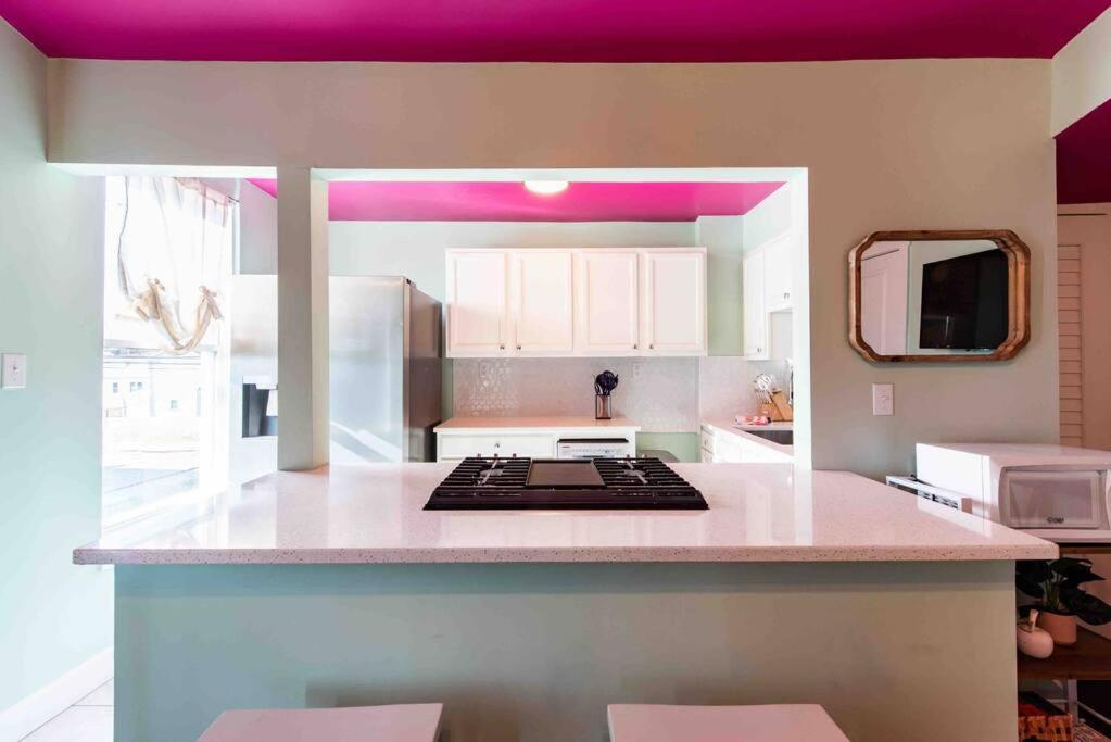 Apartment Juleps And Lilies Germantown 1 Bedroom **free Parking** *